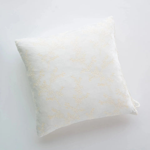 Lynette 18x18 Pillow - Winter White