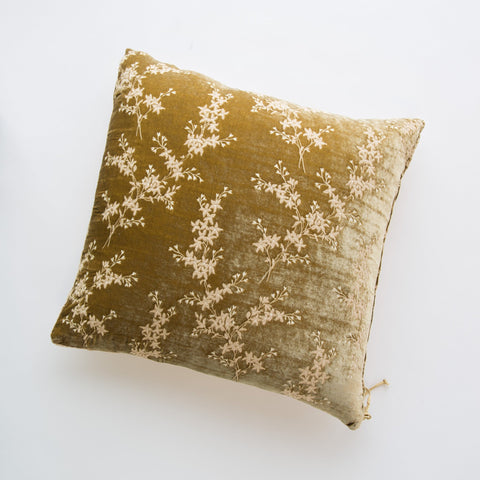 Lynette 24x24 Pillow - Honeycomb