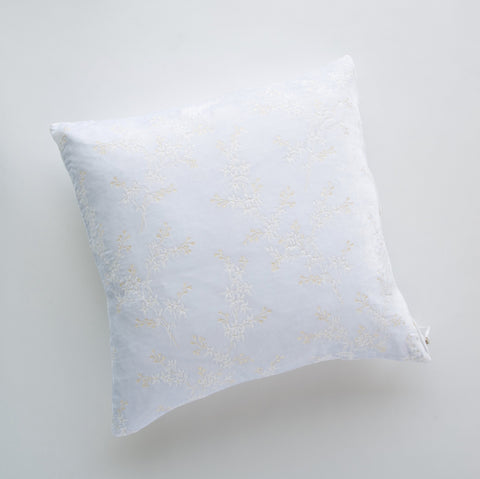 Lynette 24x24 Pillow - White