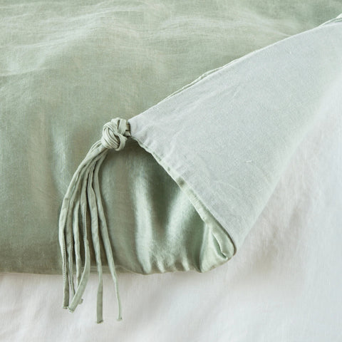 Taline Bed End Blanket - Eucalyptus