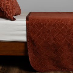 Trettino Bedspread from Bella Notte Linens in the color Autumn.