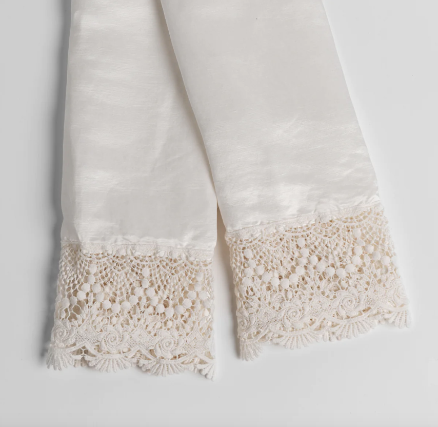 Paloma with Mattine Lace Standard Pillowcase in Winter White by Bella Notte