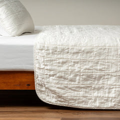 Sel King Coverlet from Bella Notte Linens in the color Winter White.