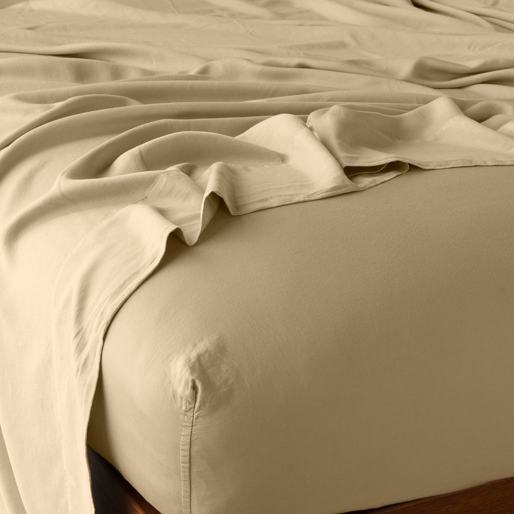Madera Luxe Fitted Sheet in Honeycomb from Bella Notte Linens