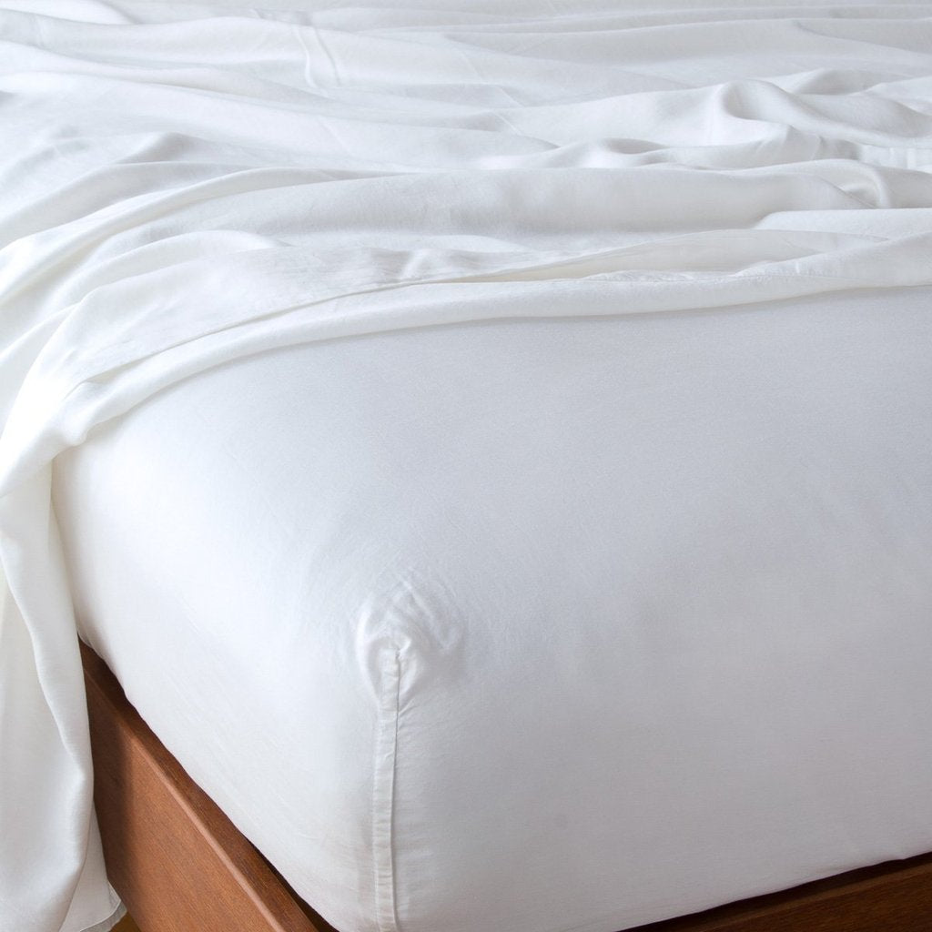 Madera Luxe King Fitted Sheet in White from Bella Notte Linens