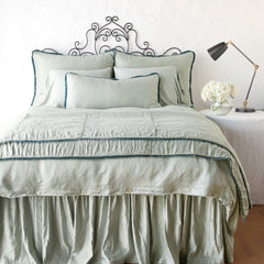 Paloma Bed End