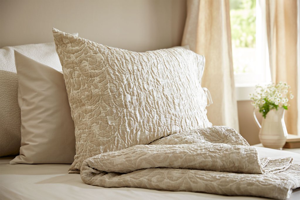 Purists Jasmine Matelasse Queen Coverlet from SDH