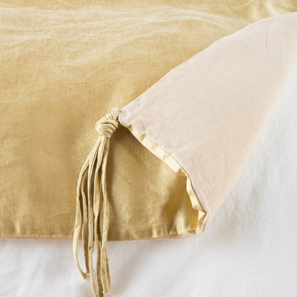 Taline Bed End Blanket in Honeycomb from Bella Notte Linens